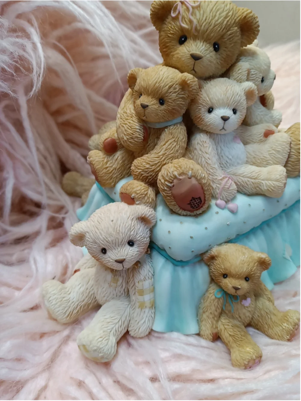 Cherished Teddies Jill Good For A Soft Cuddle And A Warm Hug 2001 Pile Of Bears